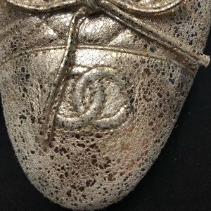 Chanel 39 7.5 flats ballet gold shoes